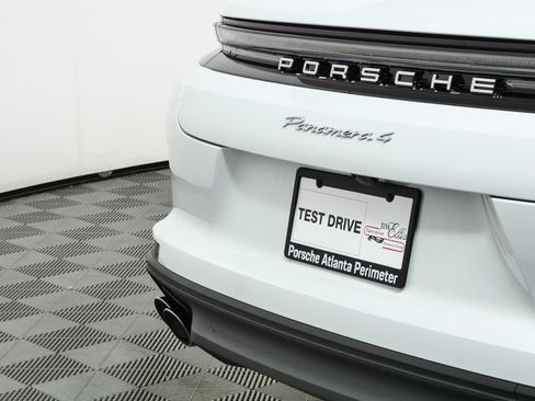 New 2026 Porsche Panamera 4 AWD/4WD image 27