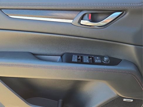 New 2025 MAZDA CX-5 Carbon Edition image 17