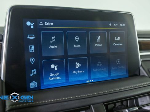 Used 2024 Chevrolet Suburban High Country w/ Advanced Technology Package AWD/4WD image 19
