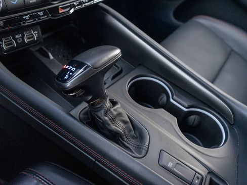 Used 2025 Dodge Durango R/T AWD/4WD image 21