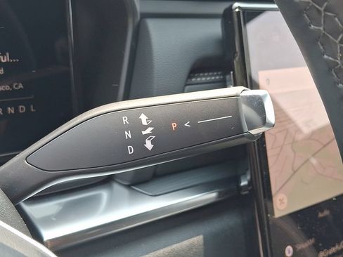 New 2027 GMC Terrain Elevation AWD/4WD image 11