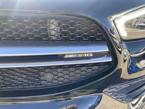 Used 2021 Mercedes-Benz CLA 35 AMG 4MATIC image 29