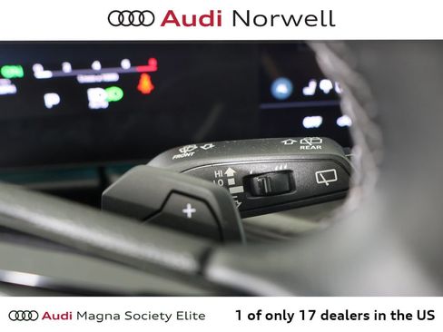 Used 2025 Audi Q5 Premium Plus w/ Premium Plus AWD/4WD image 28
