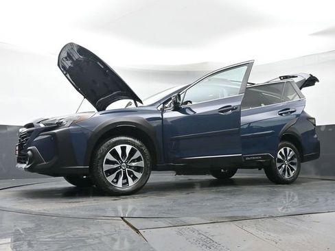 Used 2024 Subaru Outback Limited AWD/4WD image 46
