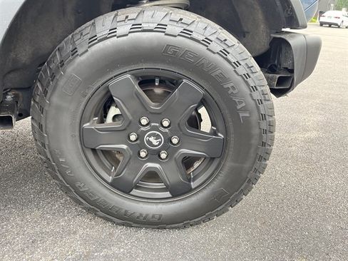 Used 2023 Ford Bronco Black Diamond AWD/4WD image 6