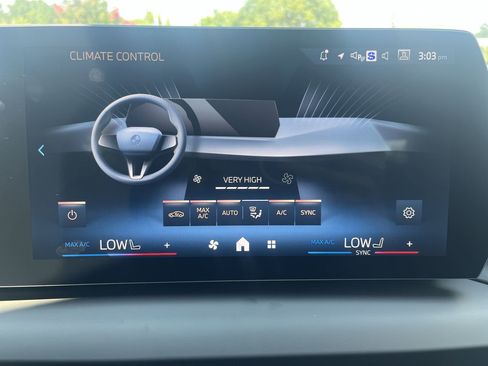 Used 2026 BMW 228i w/ Premium Package image 27