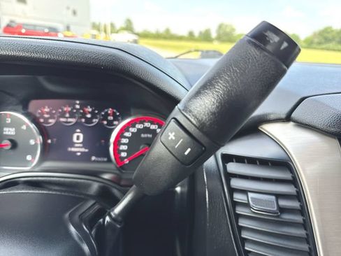 Used 2016 GMC Yukon XL Denali w/ Open Road Package AWD/4WD image 16
