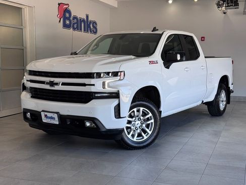 Certified 2021 Chevrolet Silverado 1500 RST w/ Convenience Package II AWD/4WD image 2