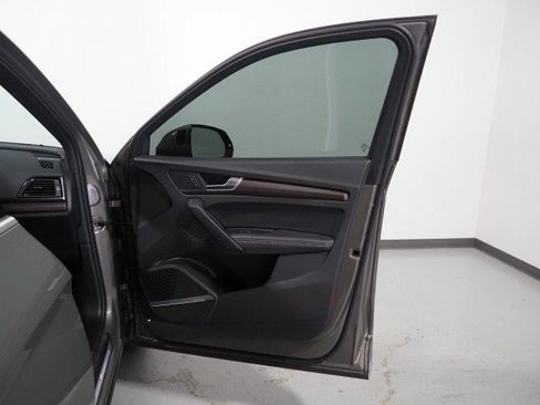 Used 2023 Audi Q5 2.0T Premium Plus w/ S Line w/ Premium Plus Package AWD/4WD image 58