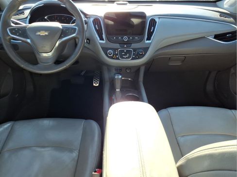 Used 2016 Chevrolet Malibu LT w/ Leather Package image 13