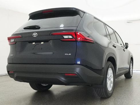 New 2026 Toyota Grand Highlander XLE FWD image 25