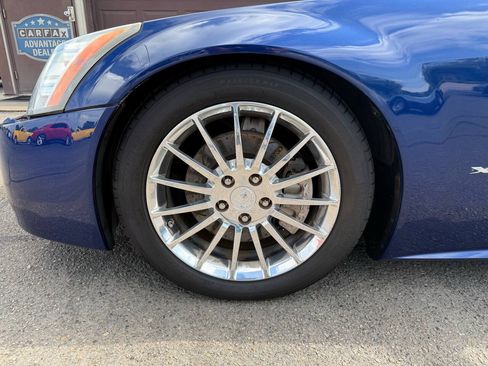 Used 2005 Cadillac XLR RWD image 28
