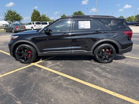 Used 2024 Ford Explorer ST w/ Equipment Group 401A AWD/4WD image 16