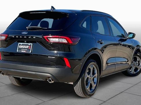 Used 2025 Ford Escape ST-Line Select image 13