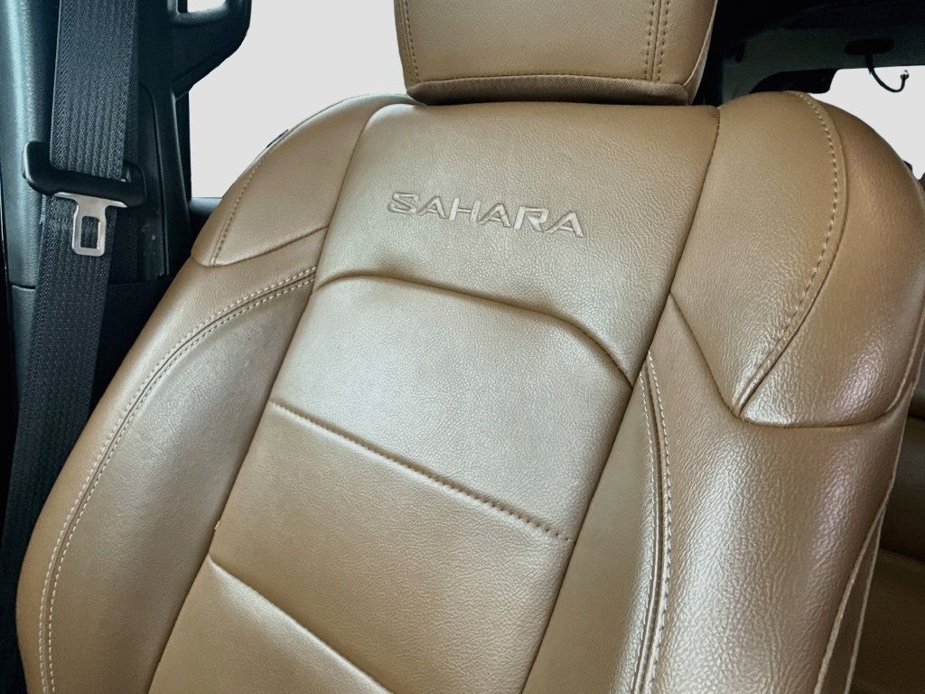 Used 2023 Jeep Wrangler Unlimited Sahara w/ Cold Weather Group AWD/4WD image 18