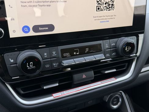 New 2026 Toyota Grand Highlander AWD image 18