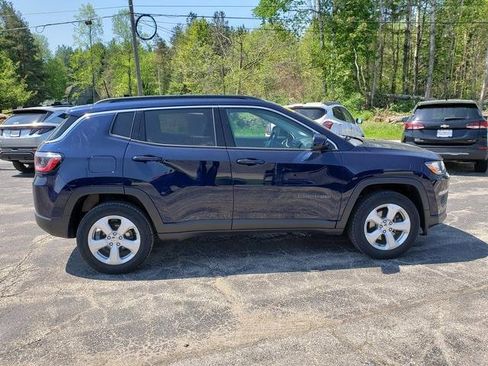 Used 2021 Jeep Compass Latitude w/ Convenience Group AWD/4WD image 8