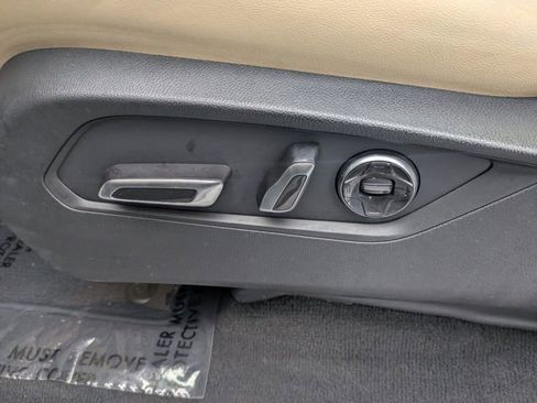 Used 2023 Acura MDX SH-AWD w/ Advance Package image 24