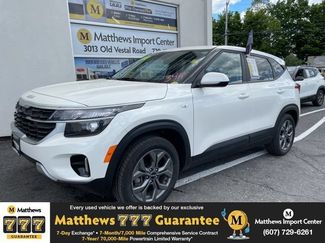 Certified 2024 Kia Seltos LX AWD/4WD video 1