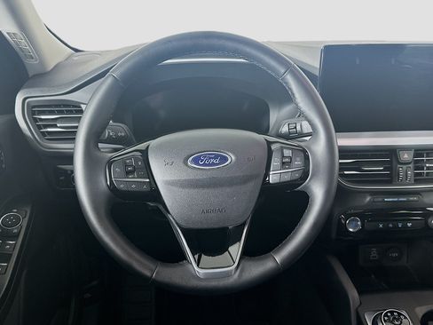 Used 2025 Ford Escape Platinum AWD/4WD image 18