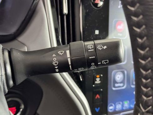 Used 2025 Subaru Outback Premium image 23