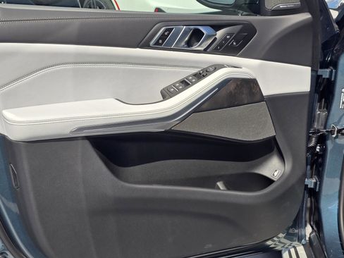 New 2026 BMW X5 xDrive50e image 13