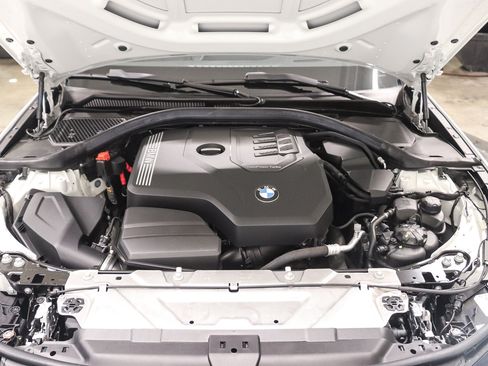 Used 2023 BMW 330i Sedan w/ M Sport Package RWD image 27