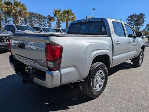 Used 2023 Toyota Tacoma 4x4 Double Cab image 4
