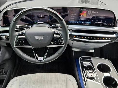 Used 2024 Cadillac Lyriq Sport RWD image 14