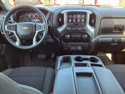 Used 2022 Chevrolet Silverado 2500 LT image 18