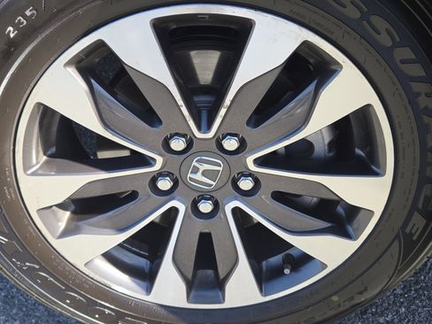 Certified 2024 Honda Odyssey EX-L image 12