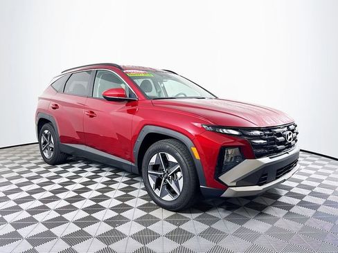 Certified 2025 Hyundai Tucson SEL FWD image 9