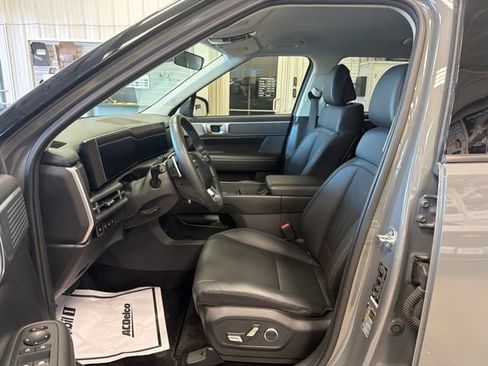 Used 2024 Hyundai Santa Fe SEL AWD/4WD image 9
