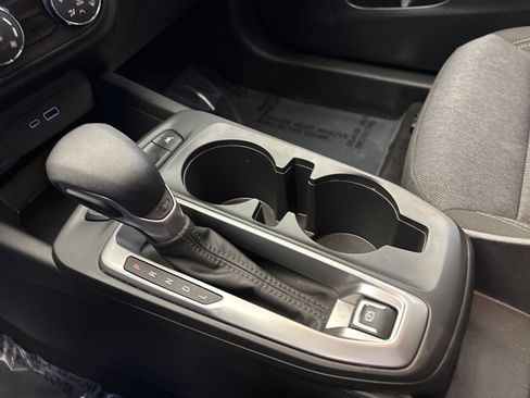 Used 2024 Chevrolet Trax LS image 20