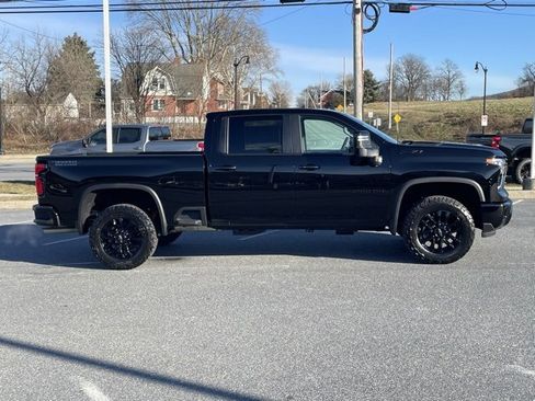 New 2026 Chevrolet Silverado 2500 LT w/ Trail Boss Package image 16