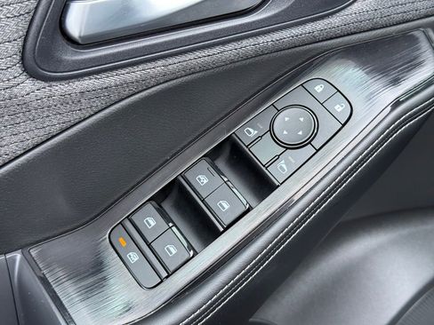 Certified 2023 Nissan Rogue SV AWD/4WD image 20