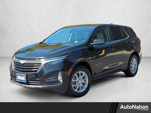 Used 2024 Chevrolet Equinox LT image 1