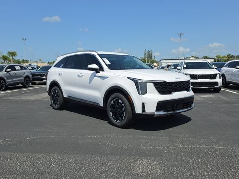 New 2026 Kia Sorento S AWD/4WD image 2