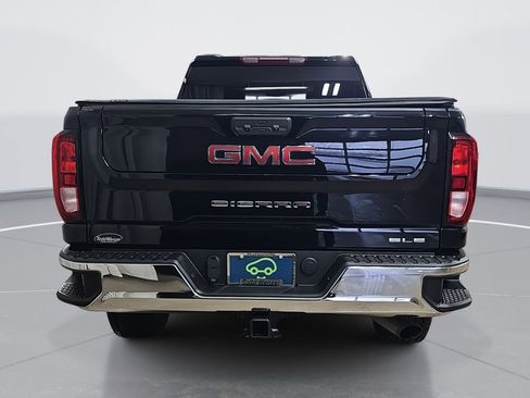 Used 2022 GMC Sierra 2500 SLE w/ SLE Value Package; image 5