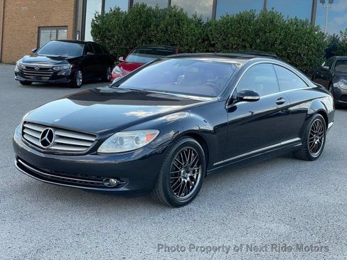 Used 2009 Mercedes-Benz CL 550 4MATIC image 3
