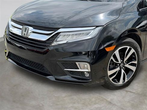 Used 2018 Honda Odyssey Elite image 5
