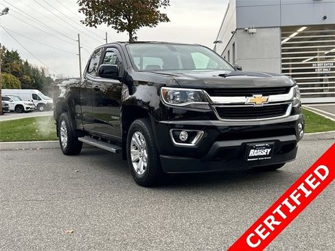 Used 2017 Chevrolet Colorado LT w/ LT Convenience Package image 1