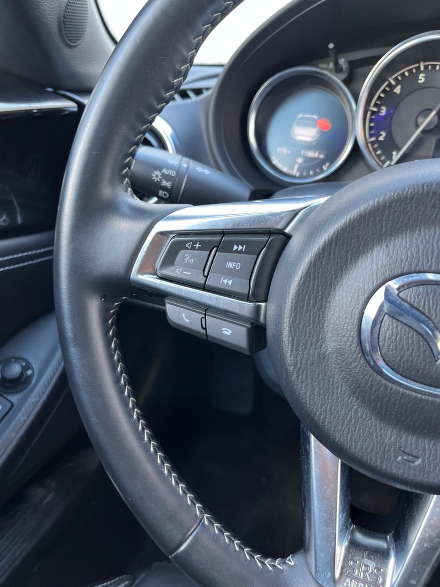 Used 2023 MAZDA MX-5 Miata Grand Touring RWD image 16