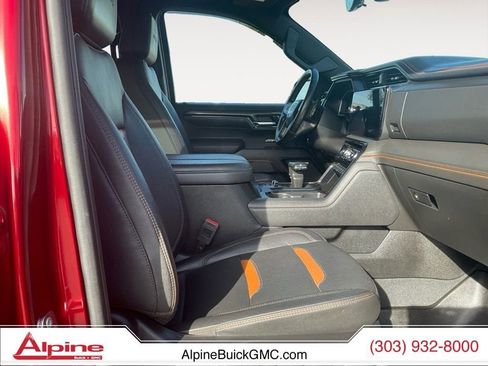 Used 2024 GMC Sierra 1500 AT4 w/ Technology Package AWD/4WD image 15