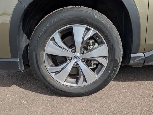 Certified 2025 Subaru Ascent Premium image 15