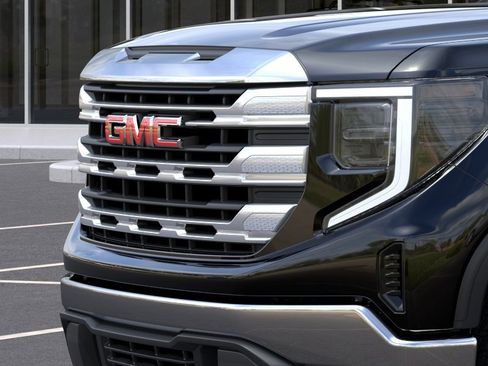 New 2026 GMC Sierra 1500 SLE RWD image 37