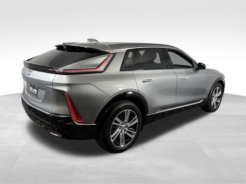 Used 2024 Cadillac Lyriq Tech w/ Driver Assist Package RWD image 7