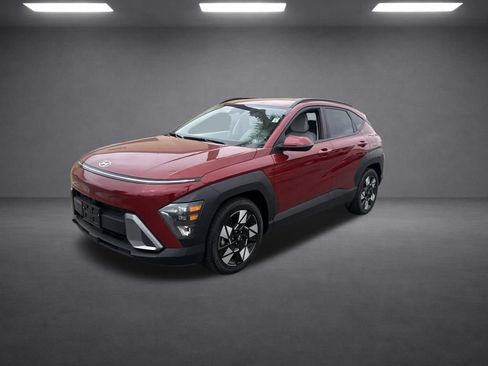 Used 2024 Hyundai Kona SEL FWD image 4