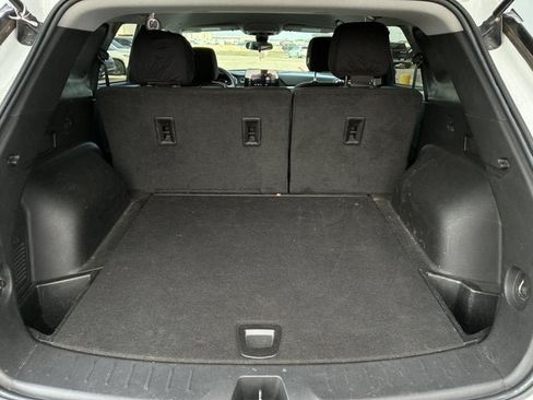 Used 2023 Chevrolet Blazer LT FWD image 21
