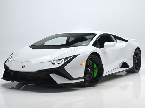 Used 2023 Lamborghini Huracan Tecnica image 21